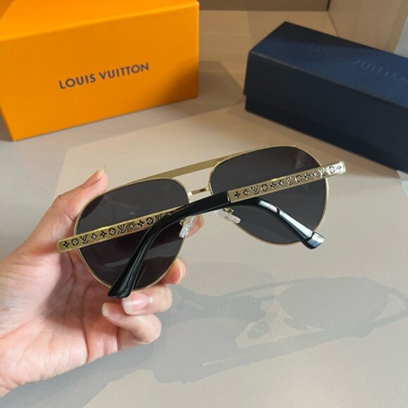 Louis Vuitton Gold Metal Frame Black Sunglasses - Picture 7 of 7